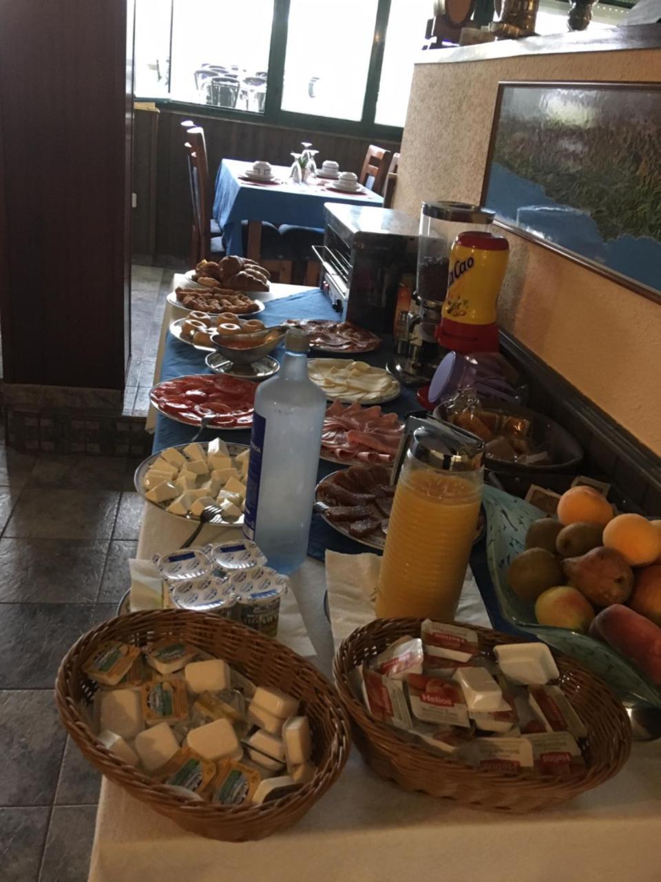 布里萨玛酒店 Bañugues 外观 照片